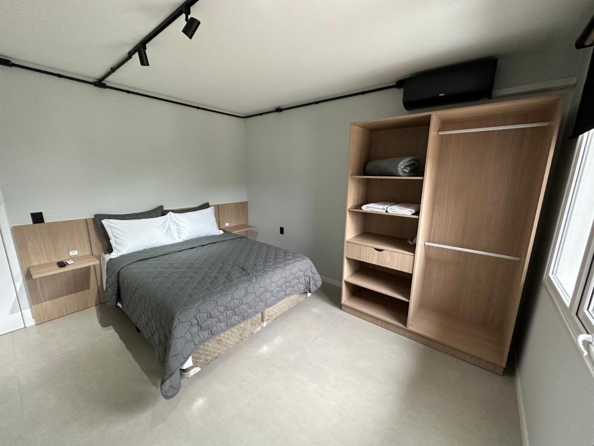 Studios 422 Помероді Екстер'єр фото