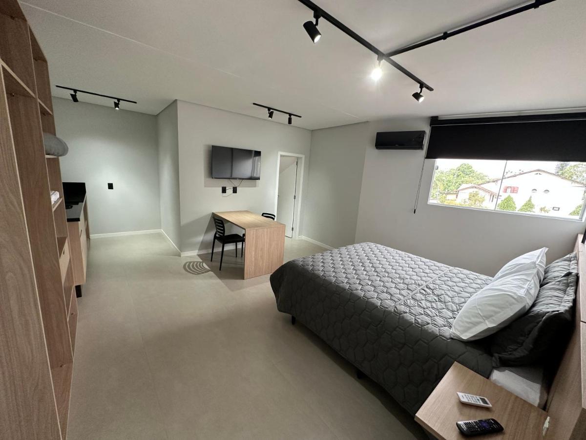 Studios 422 Помероді Екстер'єр фото